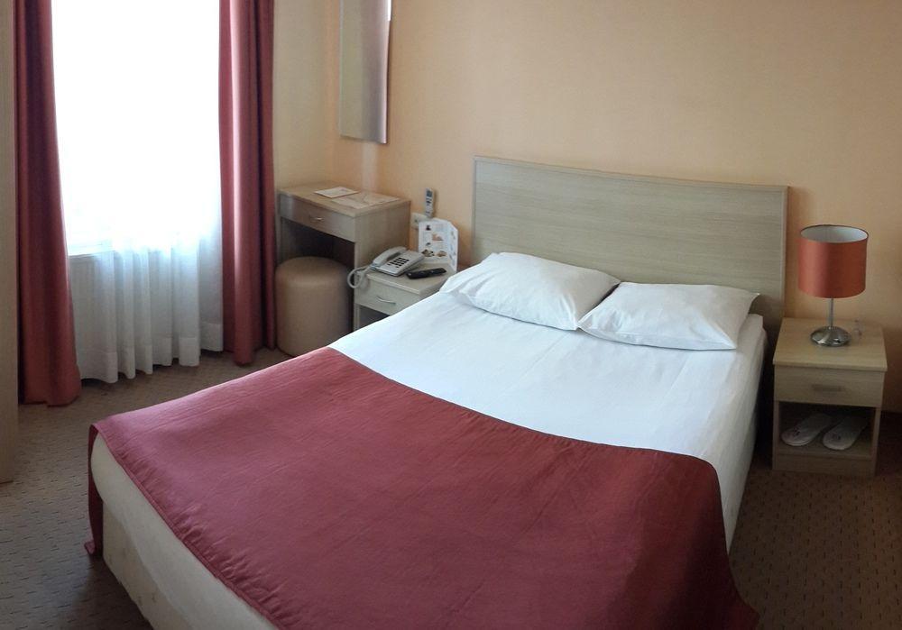 Otel Payidar 2*